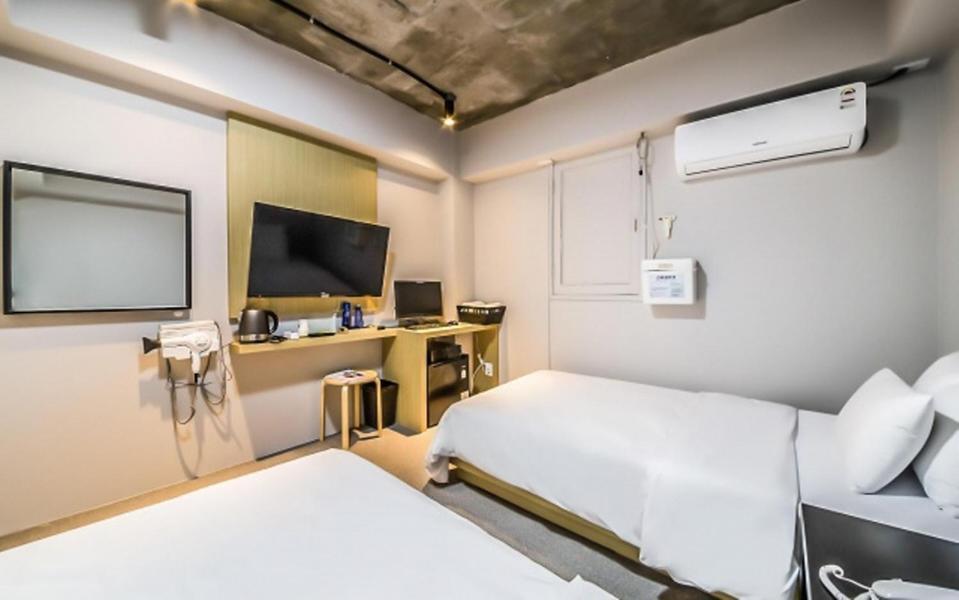 Hotel Junoh Сеул Экстерьер фото